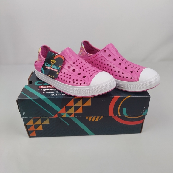 Skechers cali gear Gusman steps pink lightweight shoes size‎ 2 new with box - Picture 1 of 11